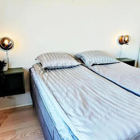 Sunset - Seaview & Free Parking